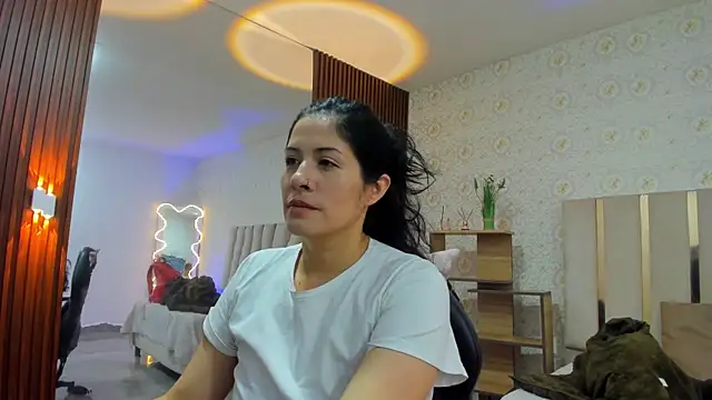 BLUE TAY1 online show from September 21, 2025, 11:48 am