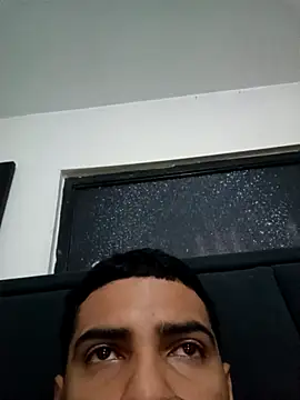 johan77esteban online show from March 20, 2026, 10:11 pm