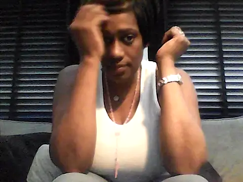 Snapshot of perlados chatting on May 26, 2026, 2:15 pm perlados online show from May 26, 2026, 2:15 pm