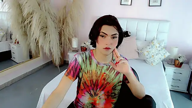 nathalialoes1 online show from December 3, 2025, 7:02 pm