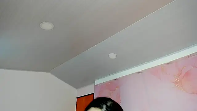 Snapshot of milk_candy18 chatting on September 26, 2025, 12:23 pm milk candy18 online show from September 26, 2025, 12:23 pm