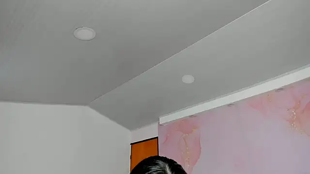 Snapshot of milk_candy18 chatting on September 20, 2025, 12:10 pm milk candy18 online show from September 20, 2025, 12:10 pm