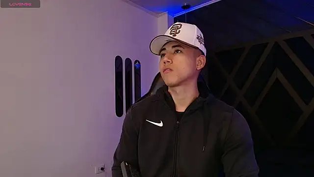 Draven Marceaux online show from March 26, 2026, 11:19 am