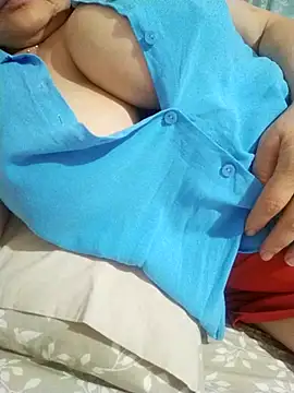 zerdaliii online show from November 9, 2025, 10:58 pm