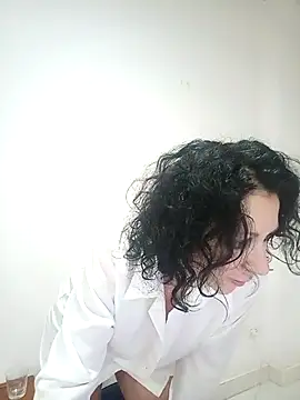 ValleriWind online show from November 10, 2025, 12:04 am