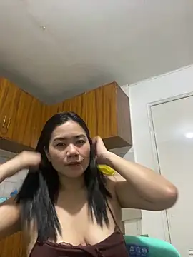 wildpussycat69 online show from April 7, 2026, 12:29 pm