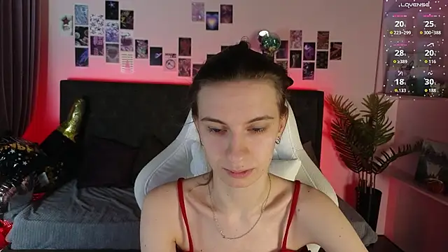 Snapshot of kaleriyaa_ chatting on January 14, 2026, 1:31 am kaleriyaa online show from January 14, 2026, 1:31 am