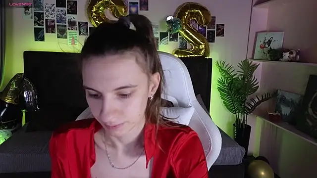 Snapshot of kaleriyaa_ chatting on December 22, 2025, 1:28 am kaleriyaa online show from December 22, 2025, 1:28 am