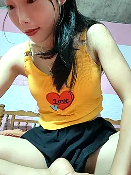 Snapshot of Ingrid428 chatting on September 30, 2025, 8:42 am Ingrid428 online show from September 30, 2025, 8:42 am