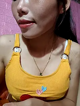 Snapshot of Ingrid428 chatting on September 15, 2025, 3:12 pm Ingrid428 online show from September 15, 2025, 3:12 pm
