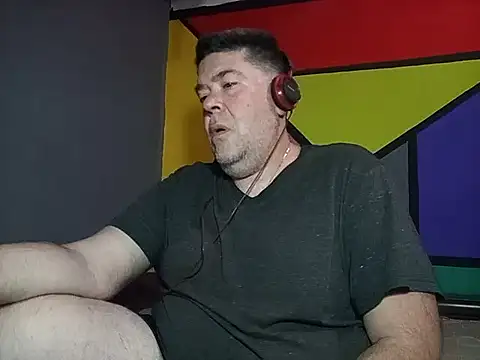 Snapshot of BabyBearMilk chatting on November 4, 2025, 10:35 pm BabyBearMilk online show from November 4, 2025, 10:35 pm