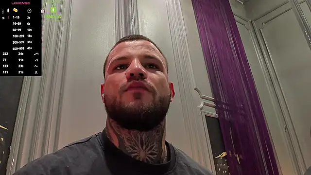 OliverSport online show from October 21, 2025, 10:47 am