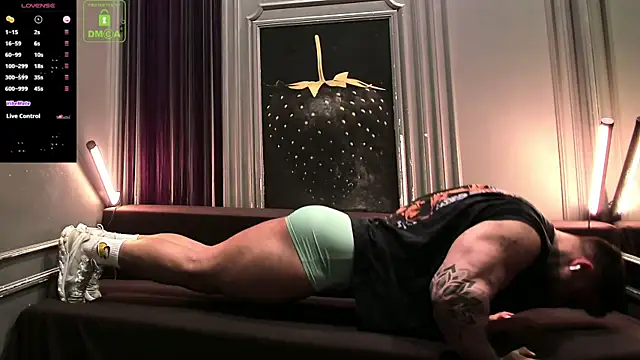 Snapshot of OliverSport chatting on March 5, 2026, 3:52 pm OliverSport online show from March 5, 2026, 3:52 pm