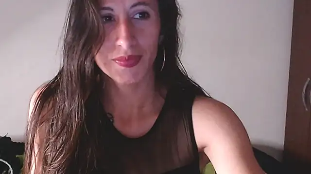 NathaSlave online show from June 3, 2026, 4:57 am