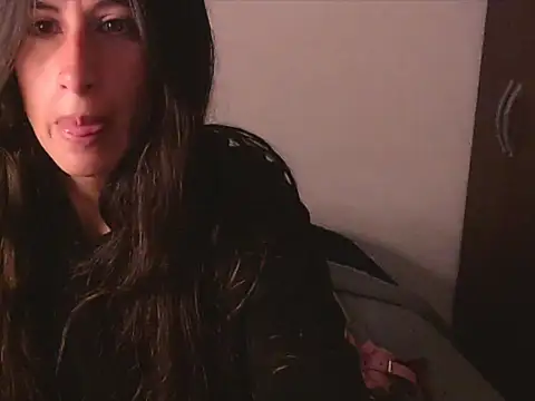 Snapshot of NathaSlave chatting on February 18, 2026, 6:55 am NathaSlave online show from February 18, 2026, 6:55 am