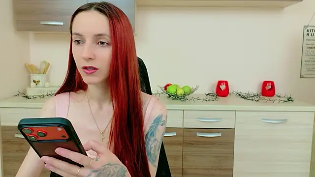 Julia Jae online show from February 8, 2026, 6:11 am