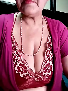 Troiavaca online show from April 5, 2026, 7:42 pm