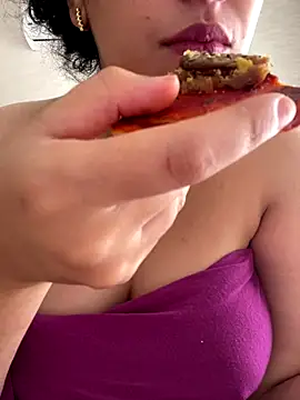 Bold-arabic-vibes online show from November 11, 2025, 11:27 am