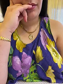 Snapshot of Bold-arabic-vibes chatting on July 16, 2026, 12:35 pm Bold-arabic-vibes online show from July 16, 2026, 12:35 pm