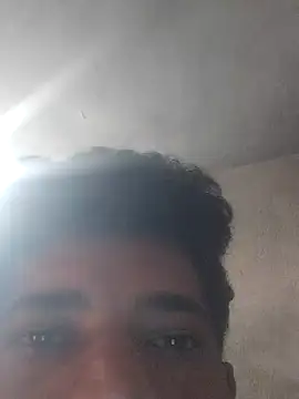 Snapshot of Chloe_1122 chatting on January 29, 2025, 3:01 am Chloe 1122 online show from January 29, 2025, 3:01 am