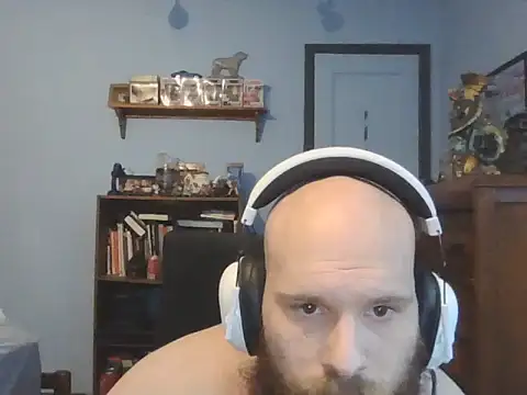 Snapshot of PDrents chatting on February 4, 2026, 9:43 pm PDrents online show from February 4, 2026, 9:43 pm