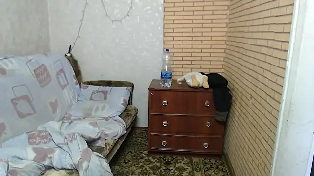 CutieMarine online show from January 17, 2026, 10:52 am