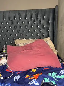 Kikie23 online show from November 18, 2025, 8:56 pm