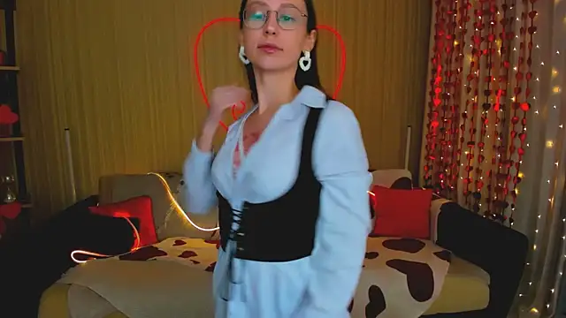 Snapshot of YourLovellyStory chatting on February 12, 2026, 4:29 pm YourLovellyStory online show from February 12, 2026, 4:29 pm