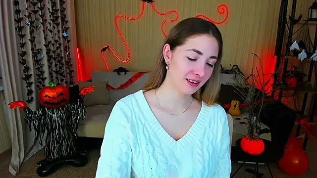 SensitiveSooul online show from October 28, 2025, 7:24 pm