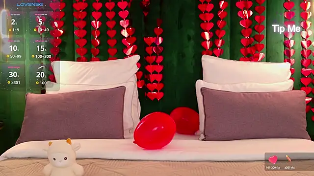 VanessaFields online show from February 13, 2026, 2:50 pm