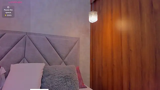 Snapshot of Im_Manu chatting on December 18, 2025, 12:31 pm Im Manu online show from December 18, 2025, 12:31 pm