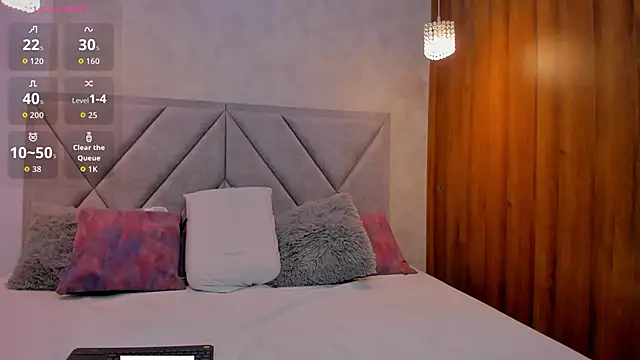 Snapshot of Im_Manu chatting on December 17, 2025, 11:15 am Im Manu online show from December 17, 2025, 11:15 am