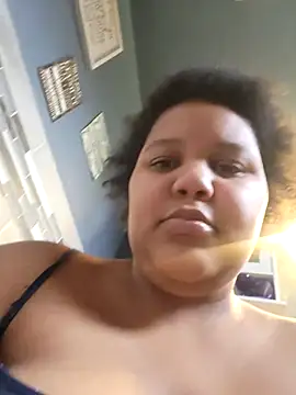 chocolate bella online show from February 21, 2026, 5:15 pm