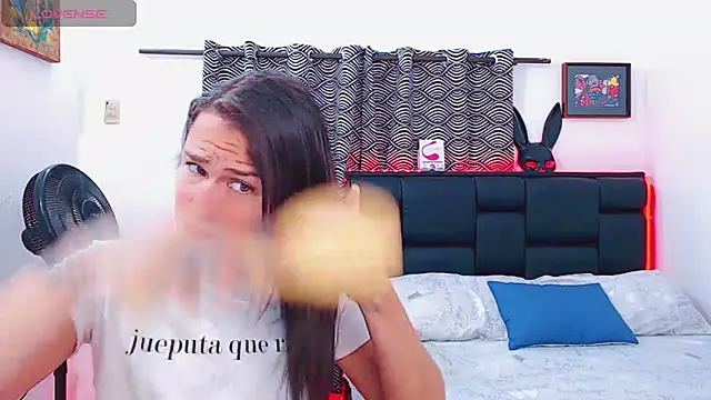 Azley sweet online show from April 8, 2026, 12:50 pm