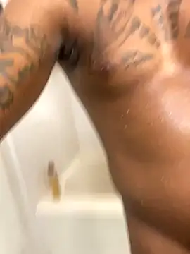 savagescott1 online show from September 18, 2025, 1:08 am