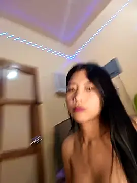 yumi yum online show from April 23, 2026, 3:24 pm