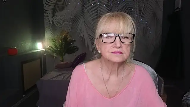 Sabina Ros online show from March 6, 2026, 7:14 am