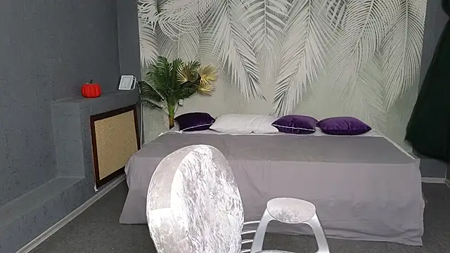 Sabina Ros online show from September 22, 2025, 6:41 am