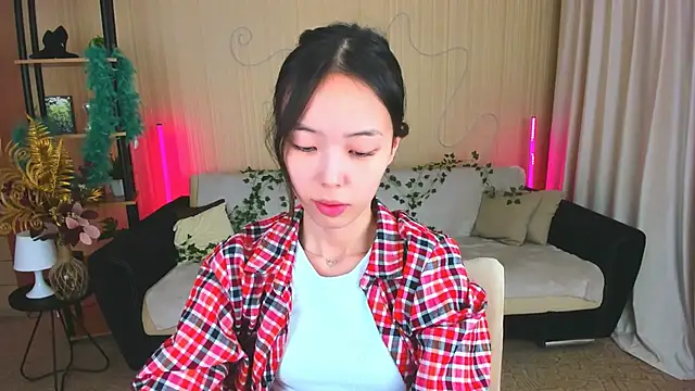 SoulHarmoonyy online show from December 1, 2025, 1:12 pm