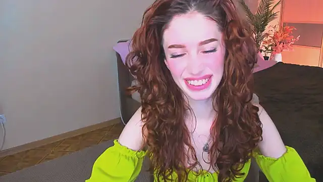 Snapshot of ChristinaConteeree chatting on April 18, 2026, 7:07 pm ChristinaConteeree online show from April 18, 2026, 7:07 pm