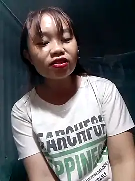 Snapshot of PhayPhay123 chatting on October 5, 2025, 1:02 pm PhayPhay123 online show from October 5, 2025, 1:02 pm