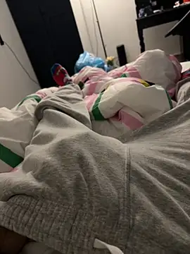 Frankieyyy1 online show from November 25, 2025, 11:16 pm