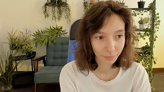 Snapshot of EmmanuellBrown chatting on February 10, 2026, 7:07 am EmmanuellBrown online show from February 10, 2026, 7:07 am