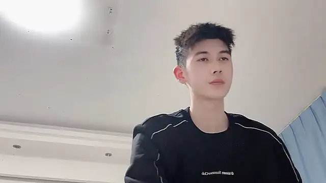 Snapshot of xiaojie2563 chatting on January 18, 2026, 12:19 pm xiaojie2563 online show from January 18, 2026, 12:19 pm