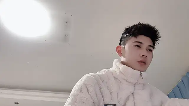 Snapshot of xiaojie2563 chatting on February 4, 2026, 12:55 pm xiaojie2563 online show from February 4, 2026, 12:55 pm