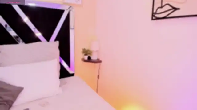 Snapshot of salem_sp chatting on October 21, 2025, 3:22 pm salem sp online show from October 21, 2025, 3:22 pm