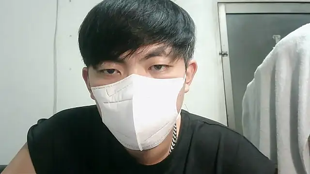 bigbb101011 online show from November 21, 2025, 3:33 pm