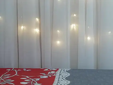 Snapshot of angelainparis28 chatting on November 23, 2025, 7:35 pm angelainparis28 online show from November 23, 2025, 7:35 pm