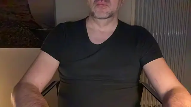 Snapshot of german9inch chatting on January 25, 2025, 10:07 pm german9inch online show from January 25, 2025, 10:07 pm