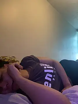 Velvetraexo online show from April 5, 2026, 5:52 pm